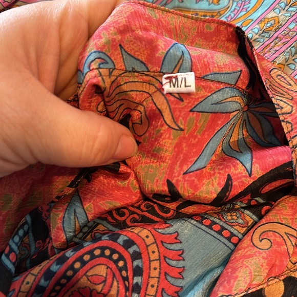 Pamela V Boho silk Dress - Picture 4 of 4